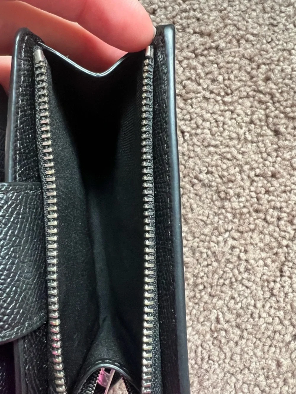 Coach Medium Corner Zip Wallet - Picture 4 of 5